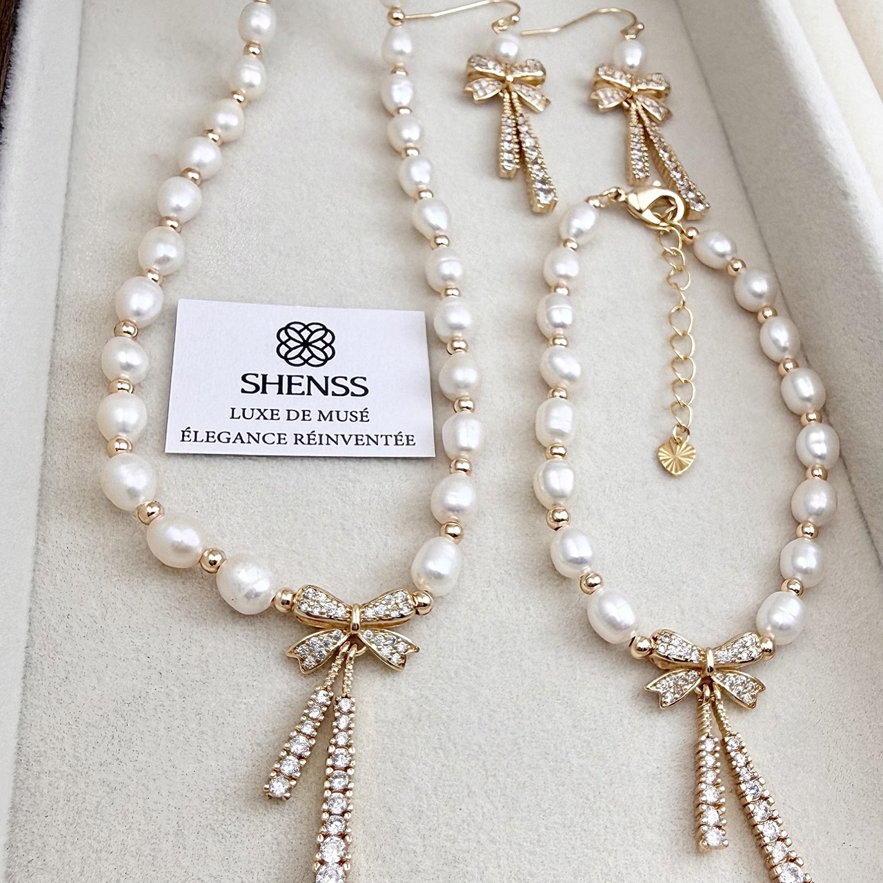 Conjunto de Joias de Luxo Leve - Pearl Necklace Set avaliação e preço